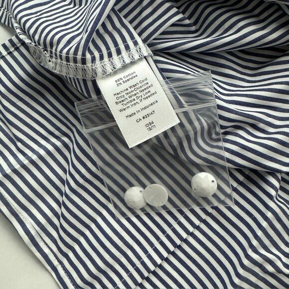 NWT Talbots Blue White Striped Beaded Sleeveless Blouse Tank Size 4P Stretch - Picture 11 of 12